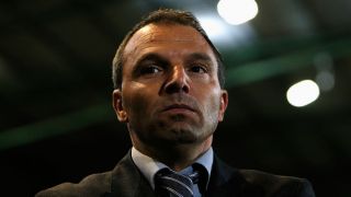 Затъналият Аякс взе решение за треньора