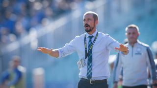 Ел Маестро жертва крило заради колумбийци