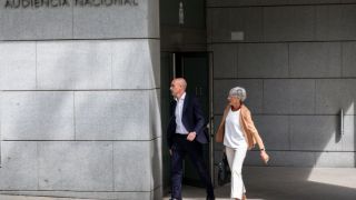 Скандален футболен бос реагира след тежко наказание