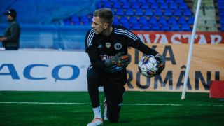 Пламен Илиев със силен мач в Румъния