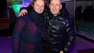 Олимпийската медалистка Евгения Раданова празнува
