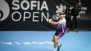 Шампионът започна с успех на Sofia Open