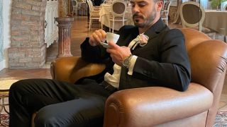 Звезда на родния футбол смая с голям удар