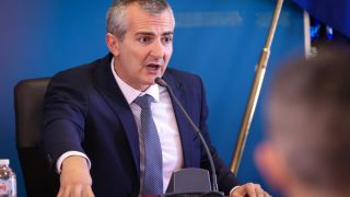 Димитър Илиев oтправи закана