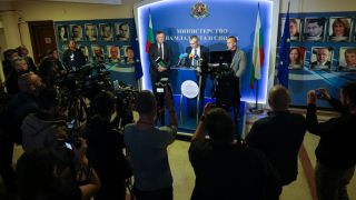 Шеф в БФС разкри за скандал с жени и отсече: Не се страхуваме от протести