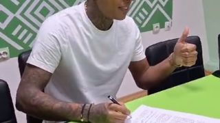 Скандалджията от Бока подписа с Берое ВИДЕО