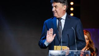 Боби Михайлов с първи думи след разпита и окървавената София ВИДЕО