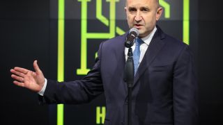 Румен Радев: Стоичков е символ, Михайлов да поеме отговорност