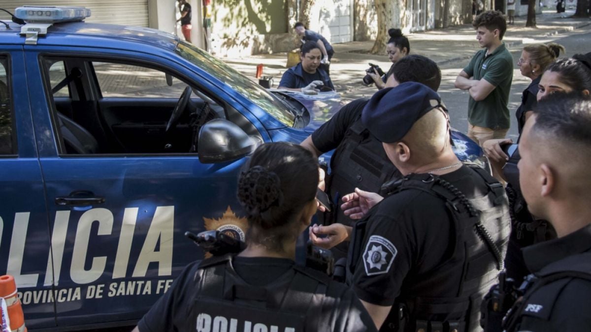 Стрелба и обир: Престъпници удариха по семейството на жената на Меси