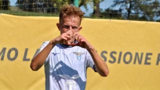 Наш национал отново титуляр за Лацио 