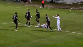 Вижте отменената дузпа за Славия срещу ЦСКА ВИДЕО