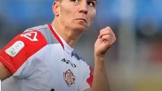 Валентин Антов с цял мач за Кремонезе