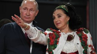 Известна рускиня скочи гневно: Няма да търпим да ни унижават!