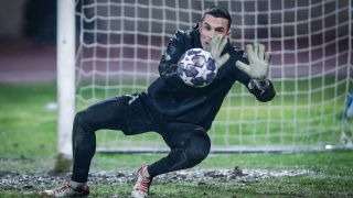 Пламен Андреев става на 19