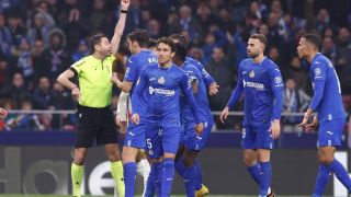 Посякоха тим от Ла Лига с три червени картона