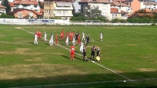 Наш клуб смени треньора, футболисти го последваха