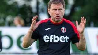 Вили Вуцов се отправя към морето