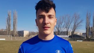 Българин подписа в Италия