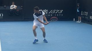 Още двама българи във втория кръг на Australian Open при талантите