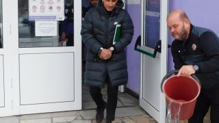 Сидибе и юноша на Монако на проби в Етър