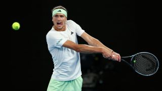 Зверев изхвърли Алкарас от Australian Open