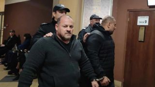 ОПГ превзема Ботев, всявайки страх! Зингаревич с частна армия по модела на "Вагнер"