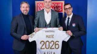 Бивш играч на Ман Юнайтед с нов отбор