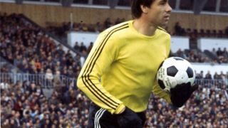 Легендата на ЦСКА Стоян Йорданов става на 80!