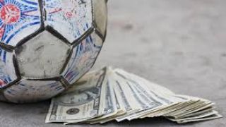 Клубовете по света гонят 10 млрд. долара за трансфери