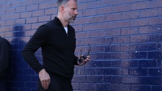 Братът на Гигс се нахвърли на Райън с нецензурни думи: Ще закопая този пикльо