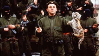 Лъсна голяма лъжа за бившия мъж на Цеца Величкович – страховития Аркан