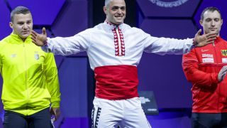Голям успех за Карлос Насар