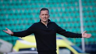 Христо Янев попиля играчите си: Срамно е!