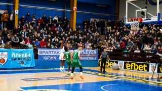 Спартак Плевен срази Балкан за 18-и успех