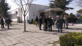 Футболни легенди се сбогуваха с Тумби ВИДЕО