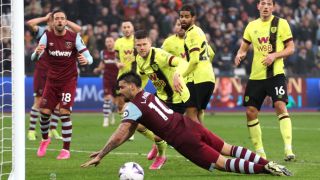 Уест Хям се спаси в голов трилър