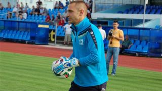 Барселона обучава треньор на Левски