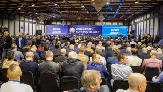Извънредно от конгреса на БФС: Делегат по спешност в болница