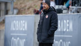 Ел Маестро пак закотвя колумбиец на пейката