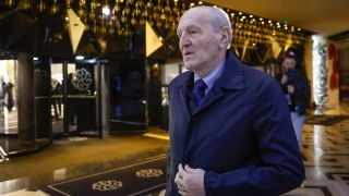 Михаил Касабов посреща рождения си ден в Баку