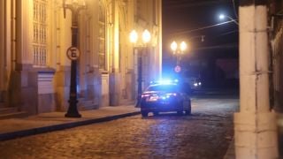 Арестуваха по тъмна доба футболна звезда, водят го направо в затвора