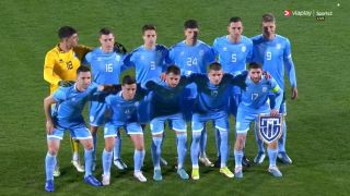 Футболно джудже остава без победа над 20 години