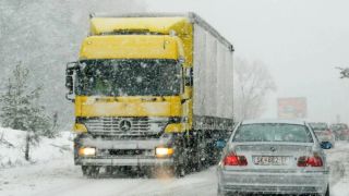 Футболист на ЦСКА се озова в снежен капан СНИМКИ