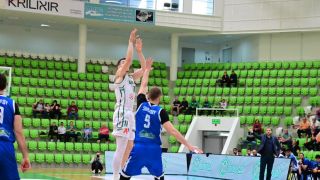 Балкан би, помага на Черноморец да стане първи