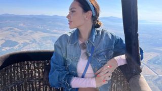 Изненадаха неприятно любимка на България и известен певец
