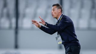 Томаш изригна гневно, обясни за Крушарски