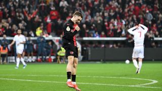 Байер (Леверкузен) на финал за Купата след голово шоу