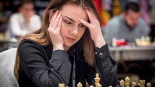 Интересна развръзка във втората партия на Салимова в Торонто