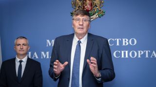 Глушков с трима заместници в спортното министерство