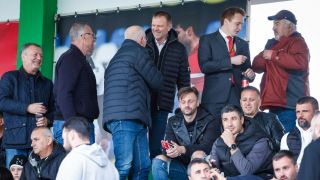 Стойчо Младенов става на 67 години
